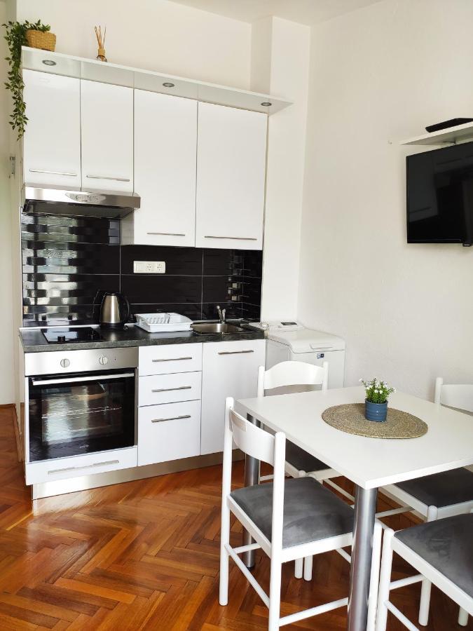 Apartman Marina II 罗戈兹尼察 外观 照片